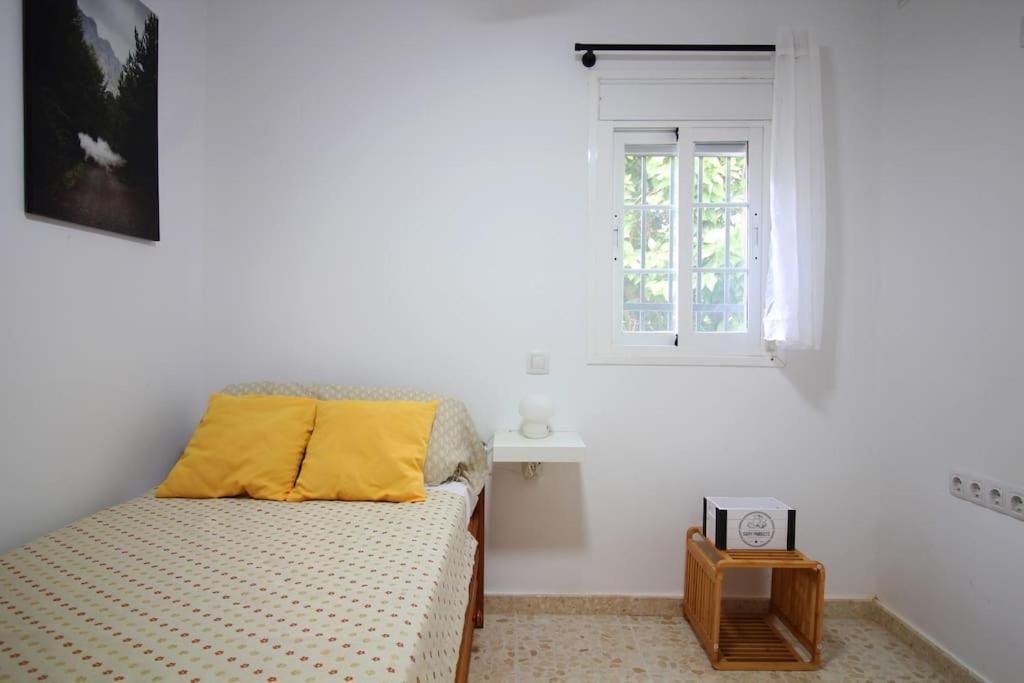 Barrio De Triana - Bidasoa Facil Aparcamiento Séville Extérieur photo